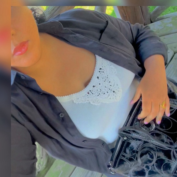 vee_she01